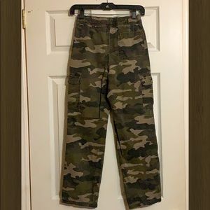 Childrens Place Camo Cargo Pull On Pants size 12